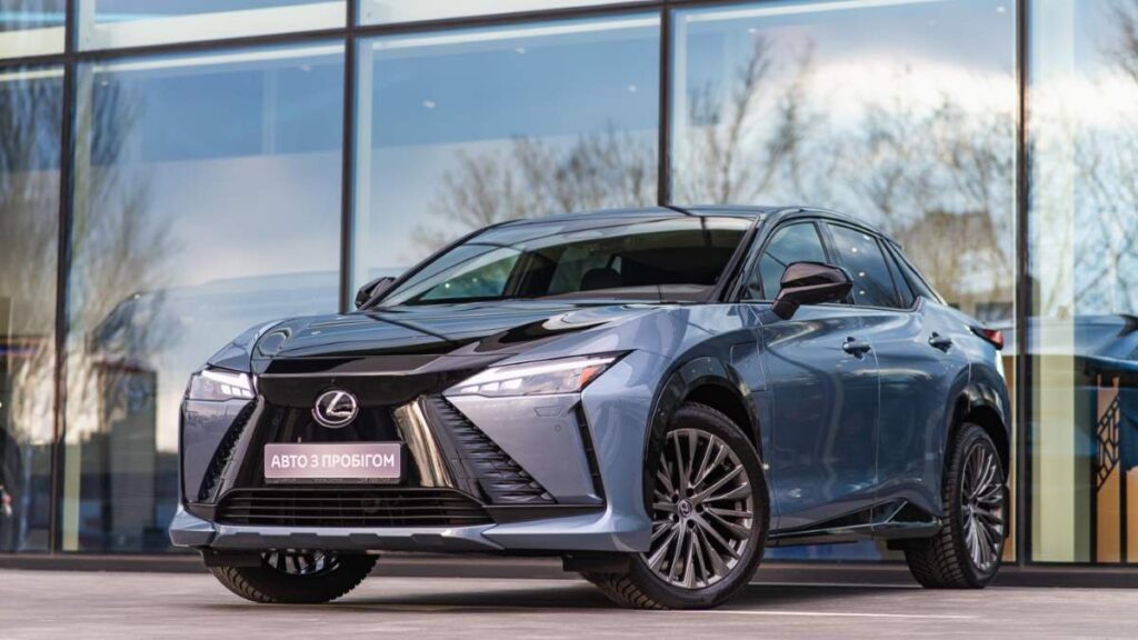 Автомобілі з пробігом Lexus від офіційного дилера