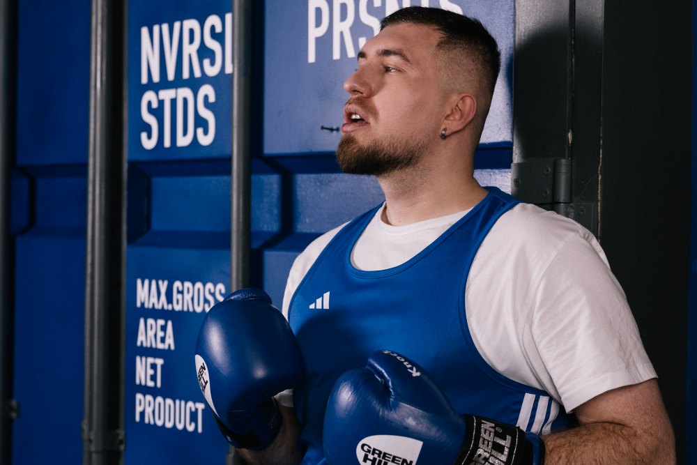 Новий сингл VOLODIN «КУПІДОН-СТАЖЕР»: як перетворити любовні фейли на самоіронію