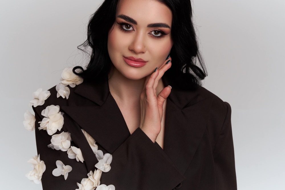 Між тишею і болем: YASENSOVA про нову чуттєвість у поп-музиці