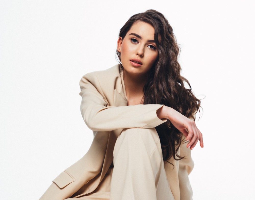 «Я порахую» зазвучала по-новому: TAYNA випустила ремікс із Vynth